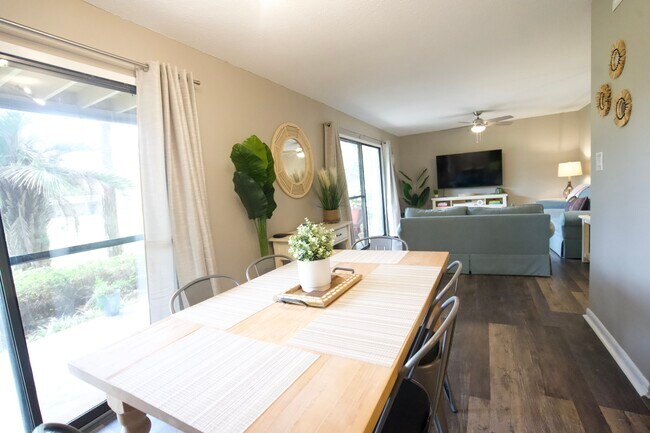 227 Sandpiper Bay Condo Unit 4E - Image