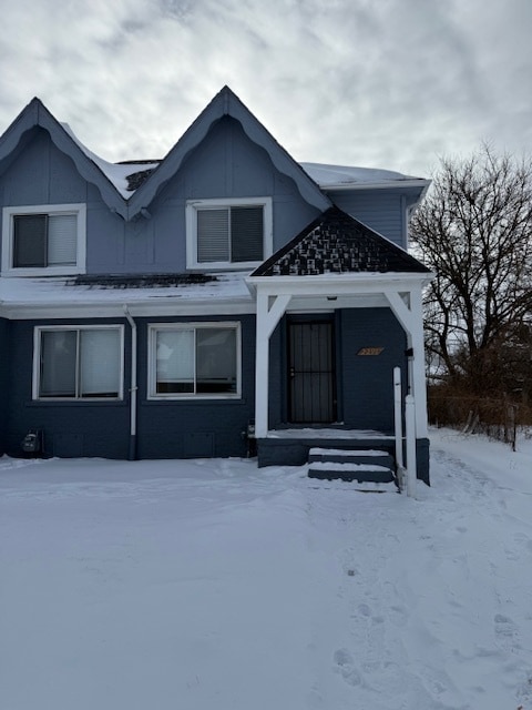 Building Photo - 2295 Kendall St