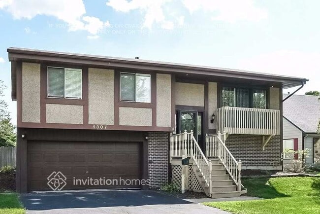 Photo - 1307 Foxcroft Dr