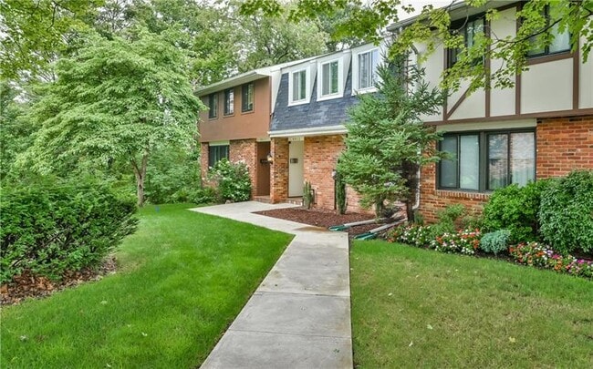 Photo - 4413 Laurel Oak Dr