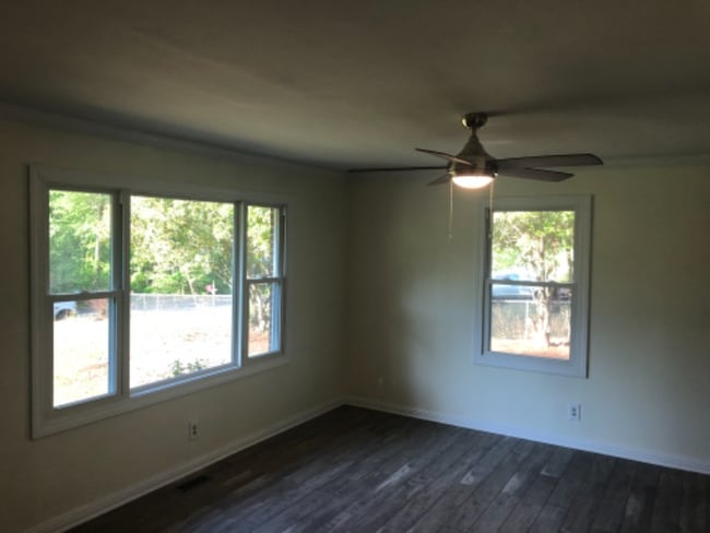 406 Forest Cir