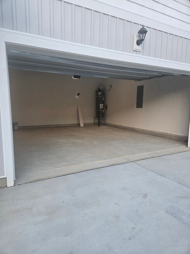 Photo - 2755 Monaca Dr