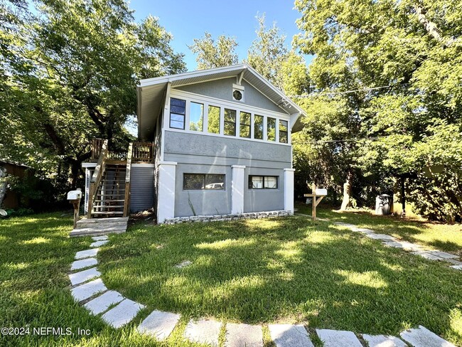 Photo - 2611 Green St