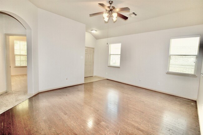 Photo - 6139 Norwood Meadows Ln