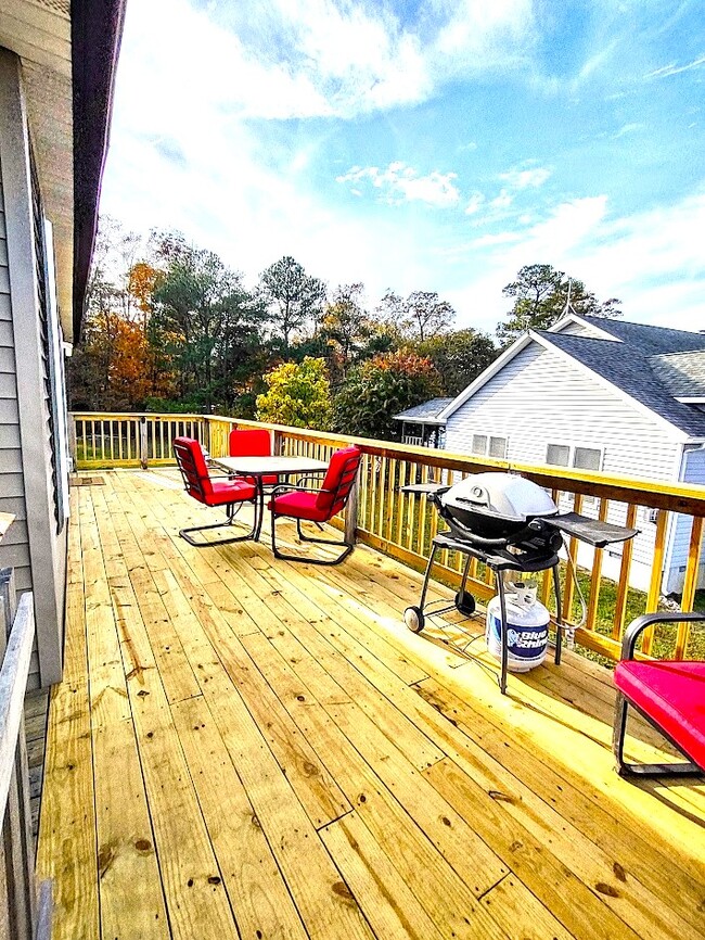 Photo - 2694 Jolly Rodger Dr