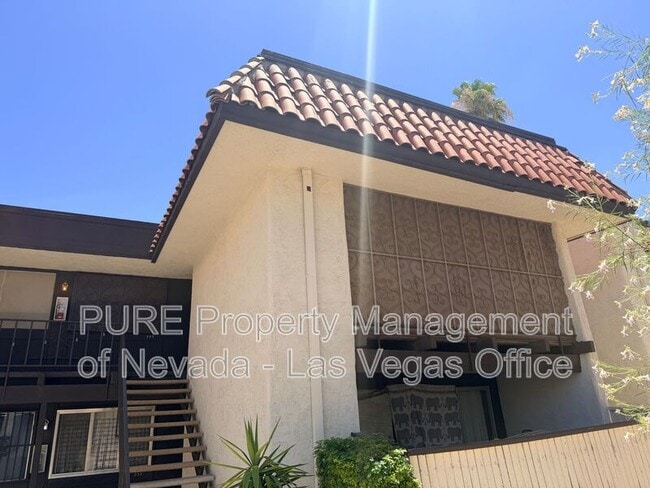 Building Photo - 1405 E Vegas Valley Dr Unit #252 BLDG 25