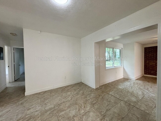 Photo - 4606 Meadowbrook Ave