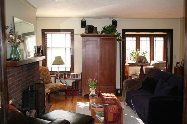 Sala de estar - 314 W Wilson St Unidad 314