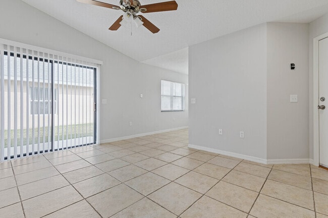 Photo - 29 Wood Arbor Ln