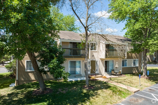 Photo - Waterford West