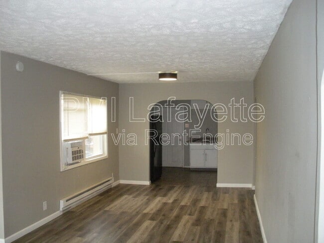 Photo - 804 E Main St