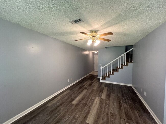 Photo - 3153 Achey Dr Unit 3153 Achey Drive