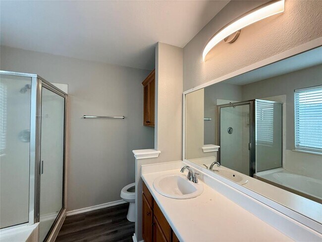 Photo - 17212 Hamilton Point Cir