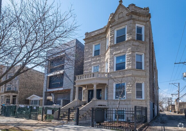 Building Photo - BEC Properties Kedzie LLC Unit Gdn Rental