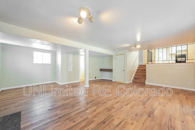 Photo - 7413 S Albion St