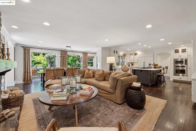 Photo - 160 Requa Rd