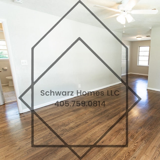 Photo - 3009 N Vermont Ave