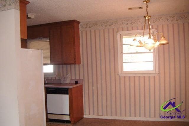 Photo - 607 Greenbriar Rd