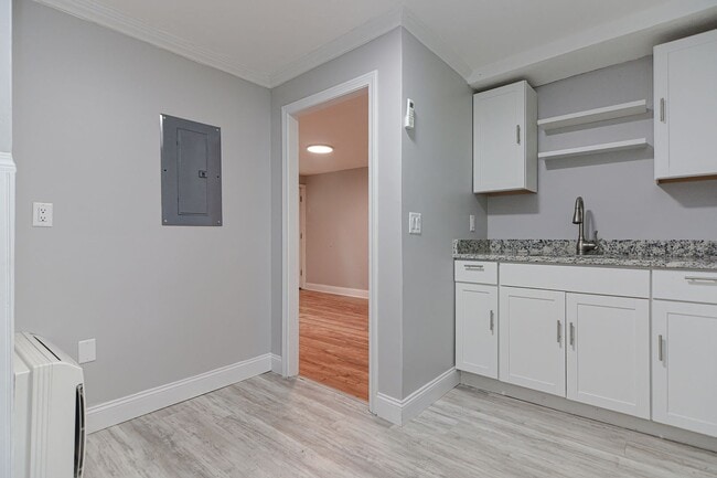 Photo - 781 Main St Unit 2