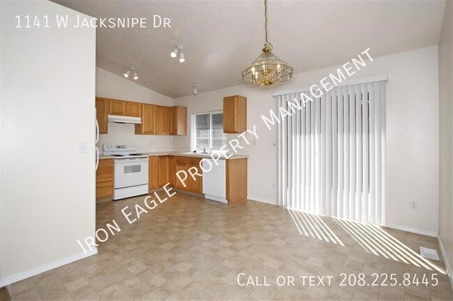 Photo - 1141 W Jacksnipe Dr