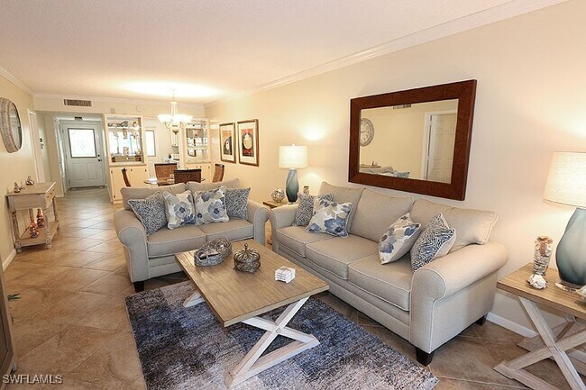 Photo - 820 Ketch Dr Unit 2