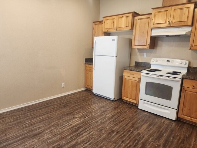 Photo - 333ELimeSt Unidad B