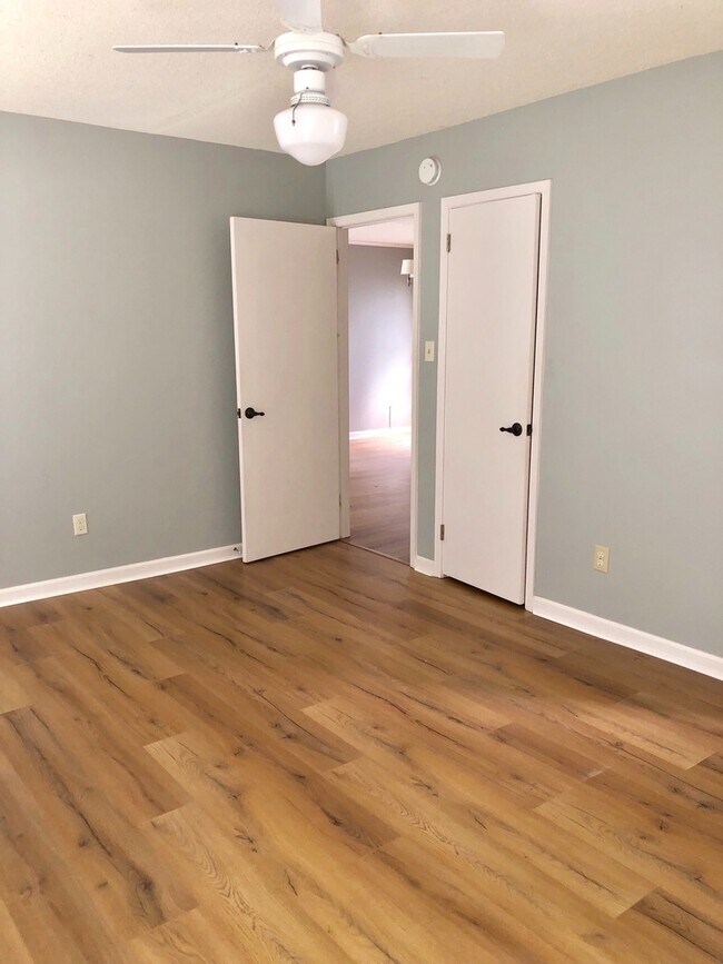 Photo - 1345 Zephyr Hills Dr