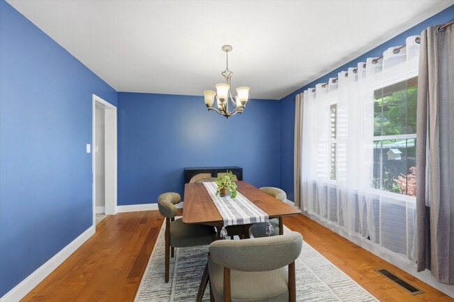 Photo - 3B/2.5B Single Family Home In West Chester With Private Back Yard!