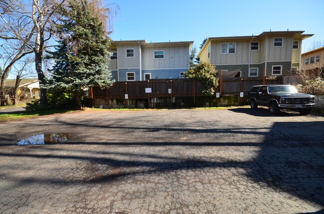 Photo - 501 13th St Unit 501