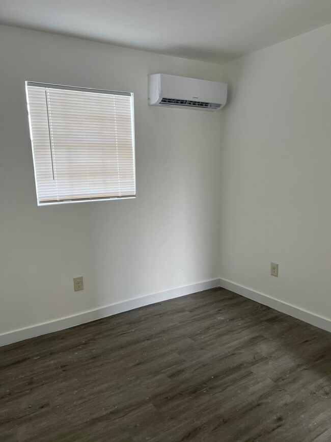 Photo - 612 S Pine St Unit 612