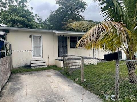 Building Photo - 2155 NW 71st St Unit 2155 Rental