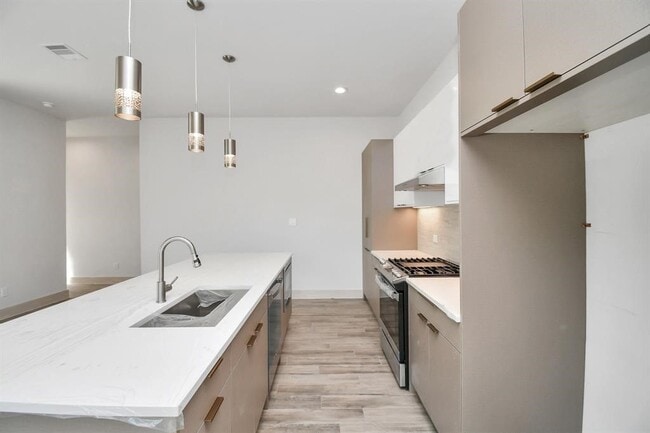Photo - 4025 Boho Ln