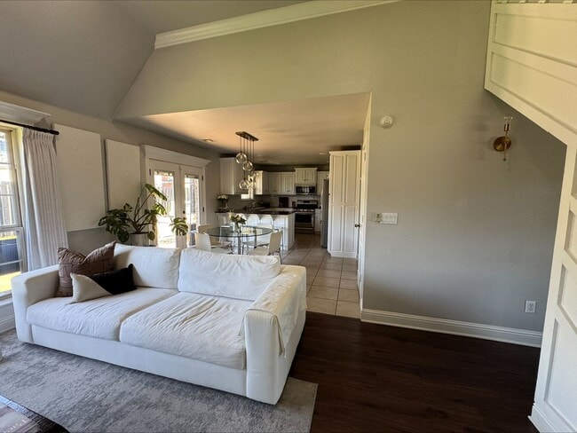 Photo - Beautiful Home | Prime Location