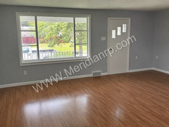 Photo - 3015 Holton Ave