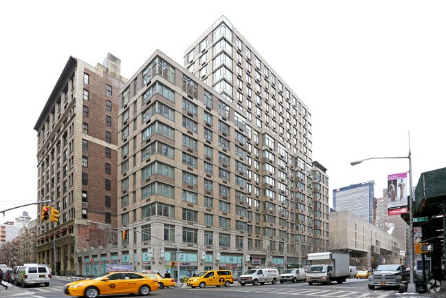 Photo - Chelsea Centro