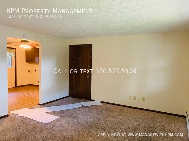 Photo - 3350 Mollane St NW