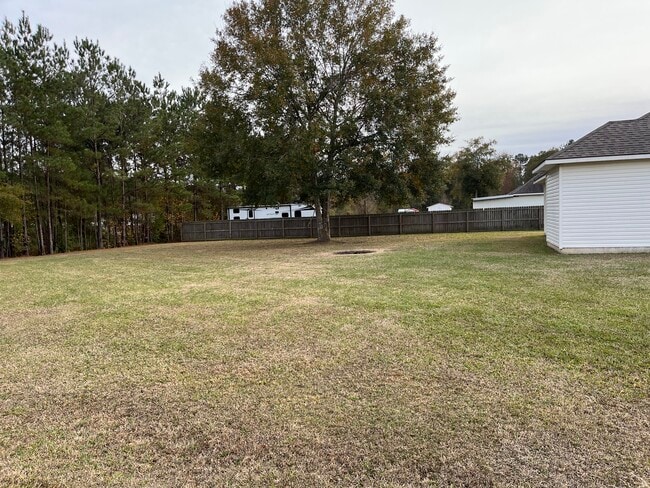 Photo - 48266 Labonte Ln