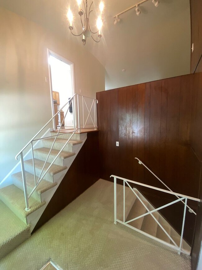 Photo - PRICE REDUCTION! A spacious three bedroom/...