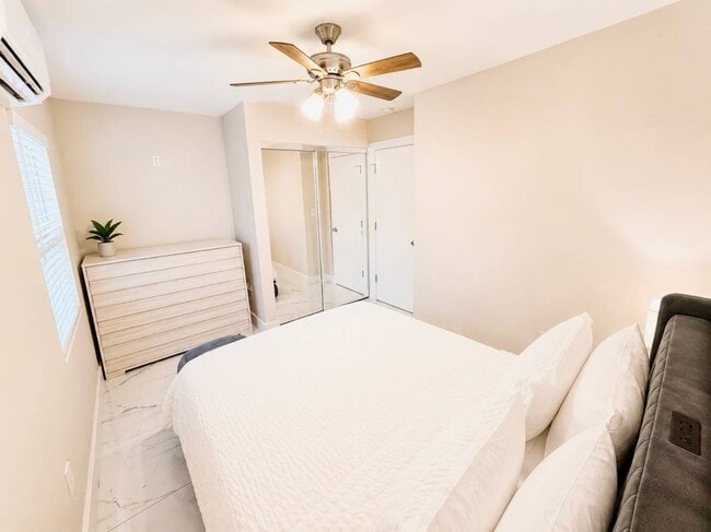 Photo - 3022 W Braddock St Unit Guest House