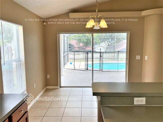 Photo - 206 Jessamine Dr