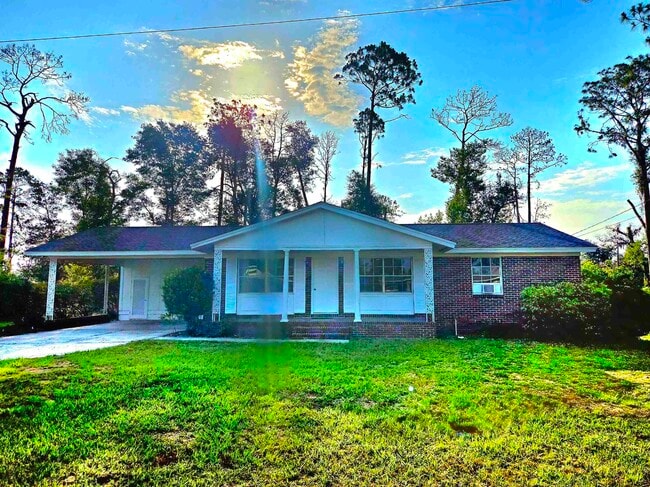 Photo - 104 Forest Cir