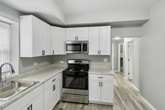 Photo - 9305 S Homan Ave Unidad 1