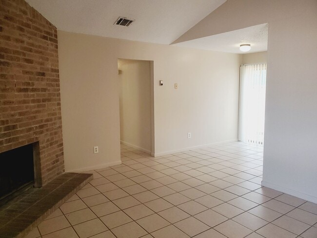 Building Photo - 1708.1710 Rawhide Loop Unit 1710 Rawhide Loop Rental