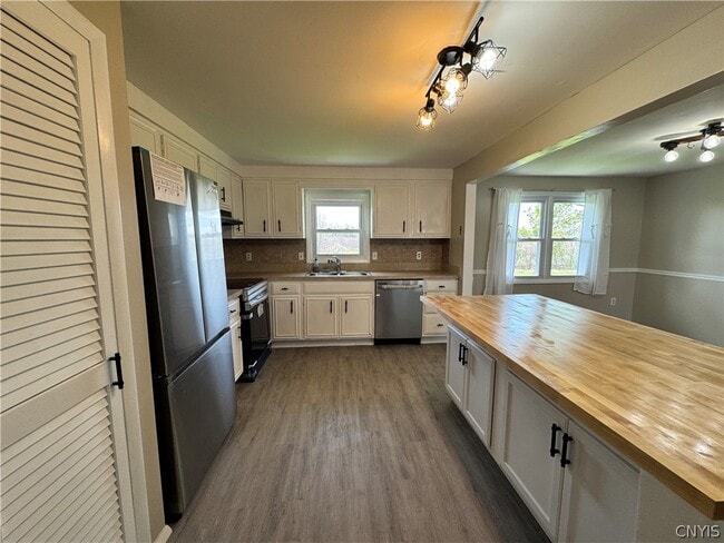 Photo - 4843 O Donnell St