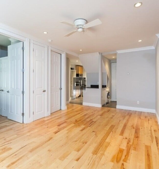 Photo - AVENUE B Unit 3E