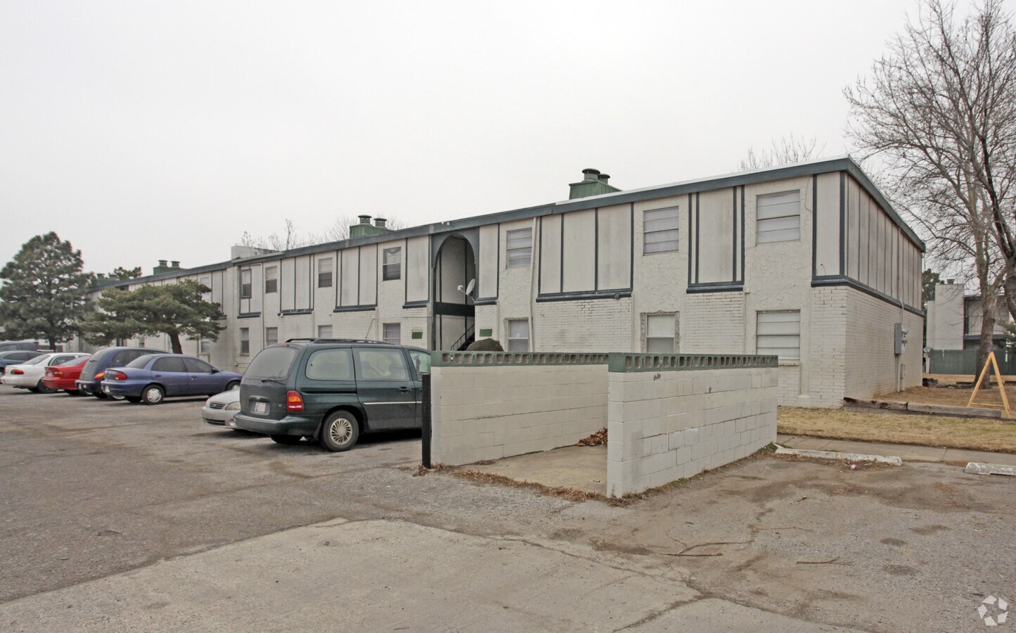 Photo - Cameron Court Apartments