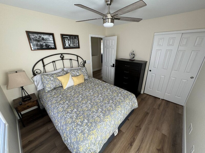 Photo - 1907 E Emily Ln