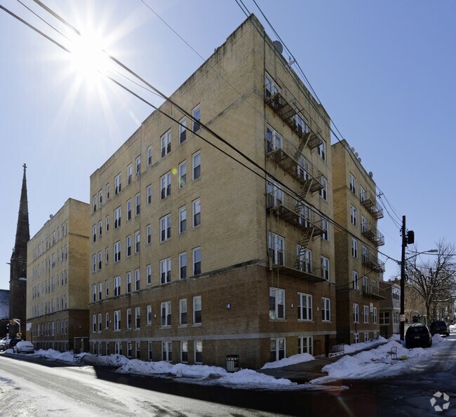 Photo - 351-357 Broadway