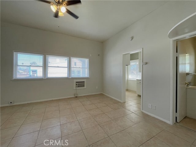 Photo - 3891 Locust St