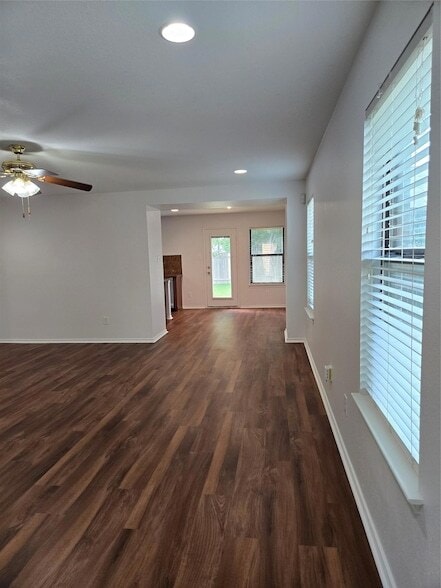 Photo - 1124 Hyde Park Dr